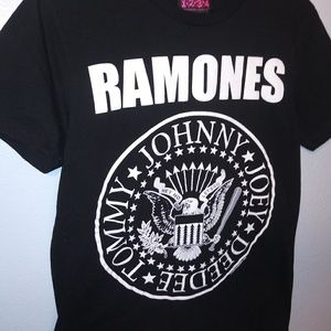 RAMONES t-shirt